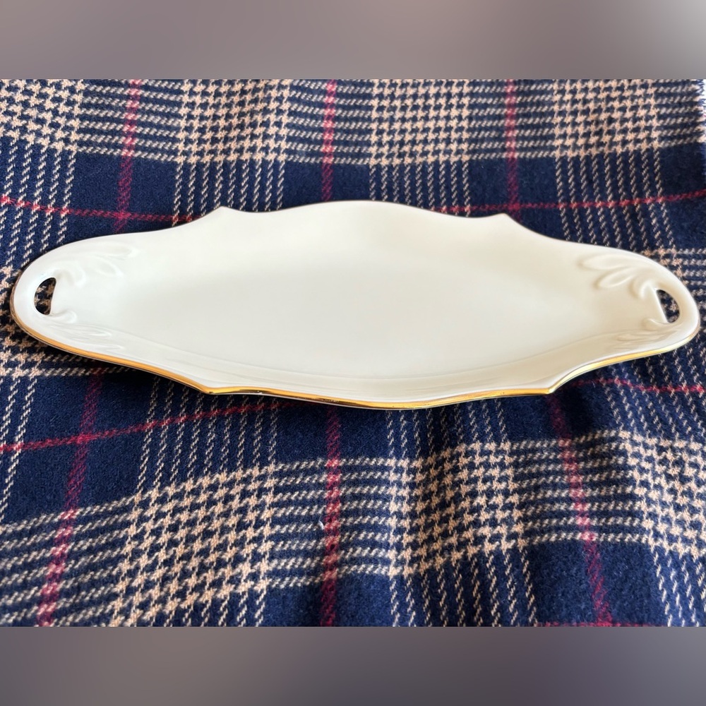 2/$15 Vintage Lenox condiment, relish, or candy dish 9.5x4” Cream & Gold Trim